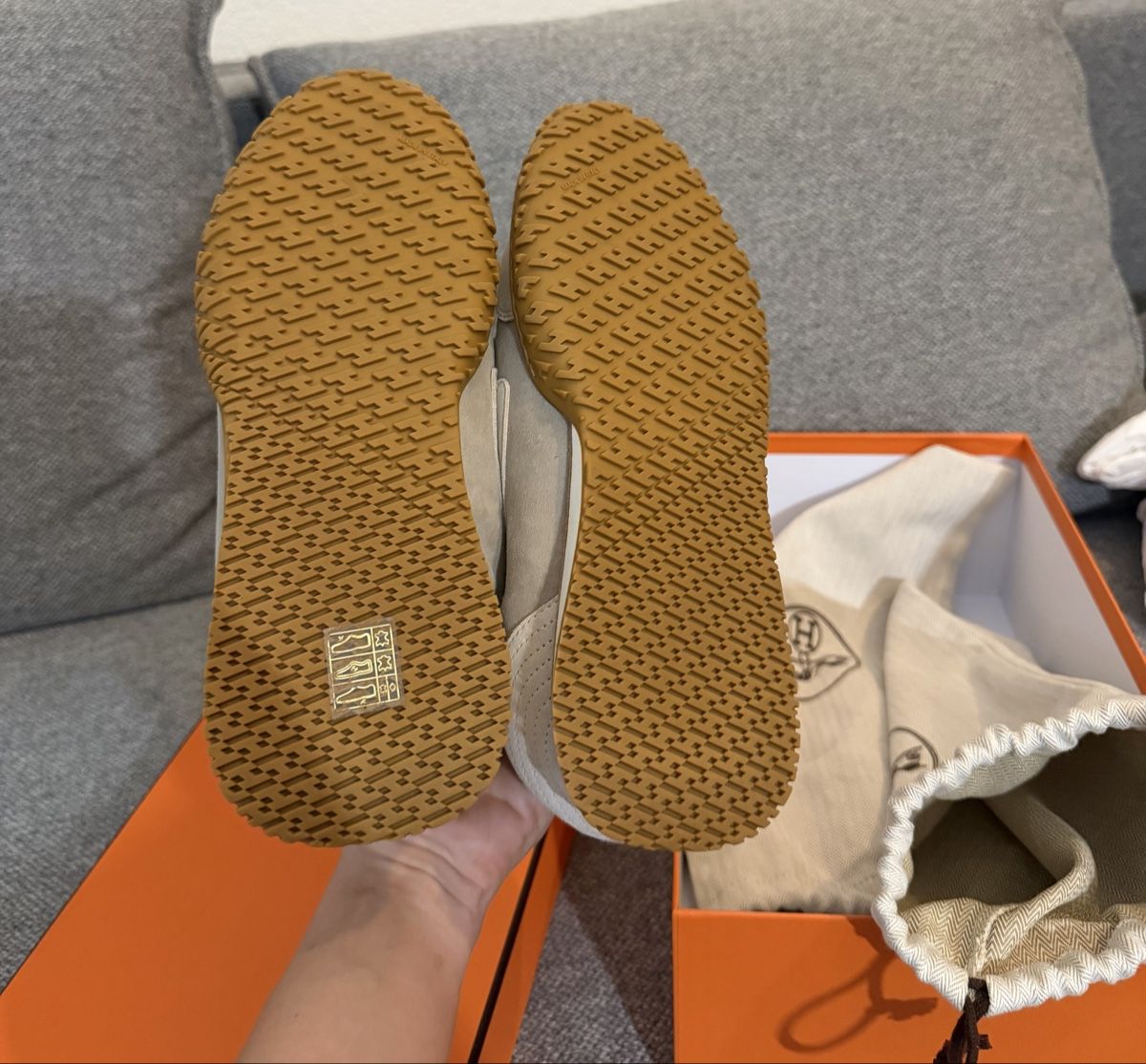 Hermès Scarpe da donna: HERMÈS Jet sneakers gr. 39.5 NEU – Nuovo e nell'imballaggio originale da Pfäffikon SZ venduto da happy.life 6