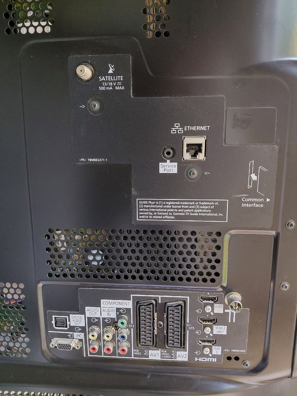 Panasonic Fernseher: Panasonic TX-P50VZOE – Gebraucht aus zürich von Lexalexander 2