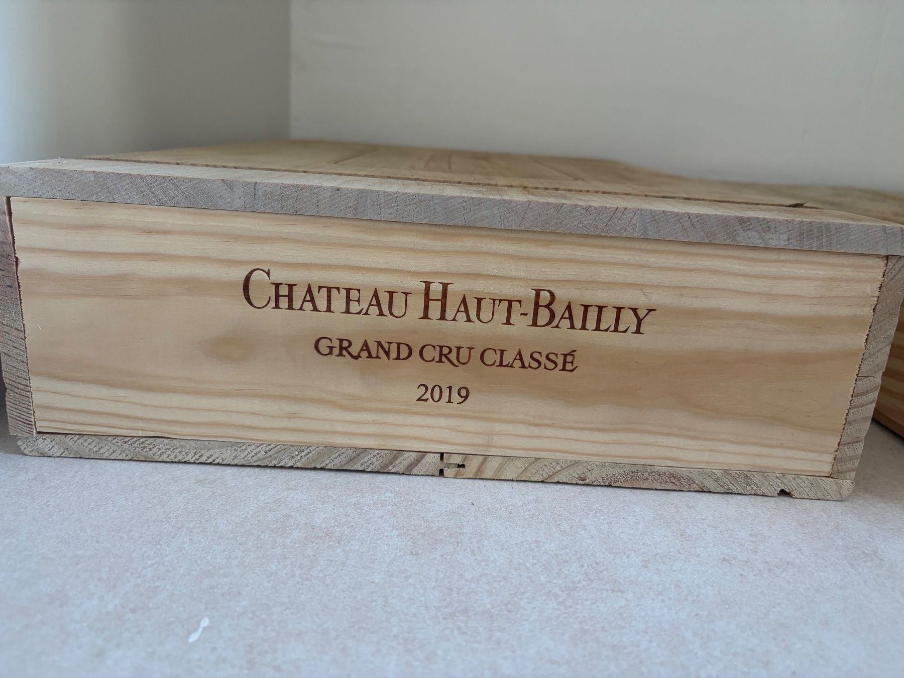 Vino: Château Haut-Bailly 2019 – Nuovo e nell'imballaggio originale da Genève venduto da tal_y2gs 1