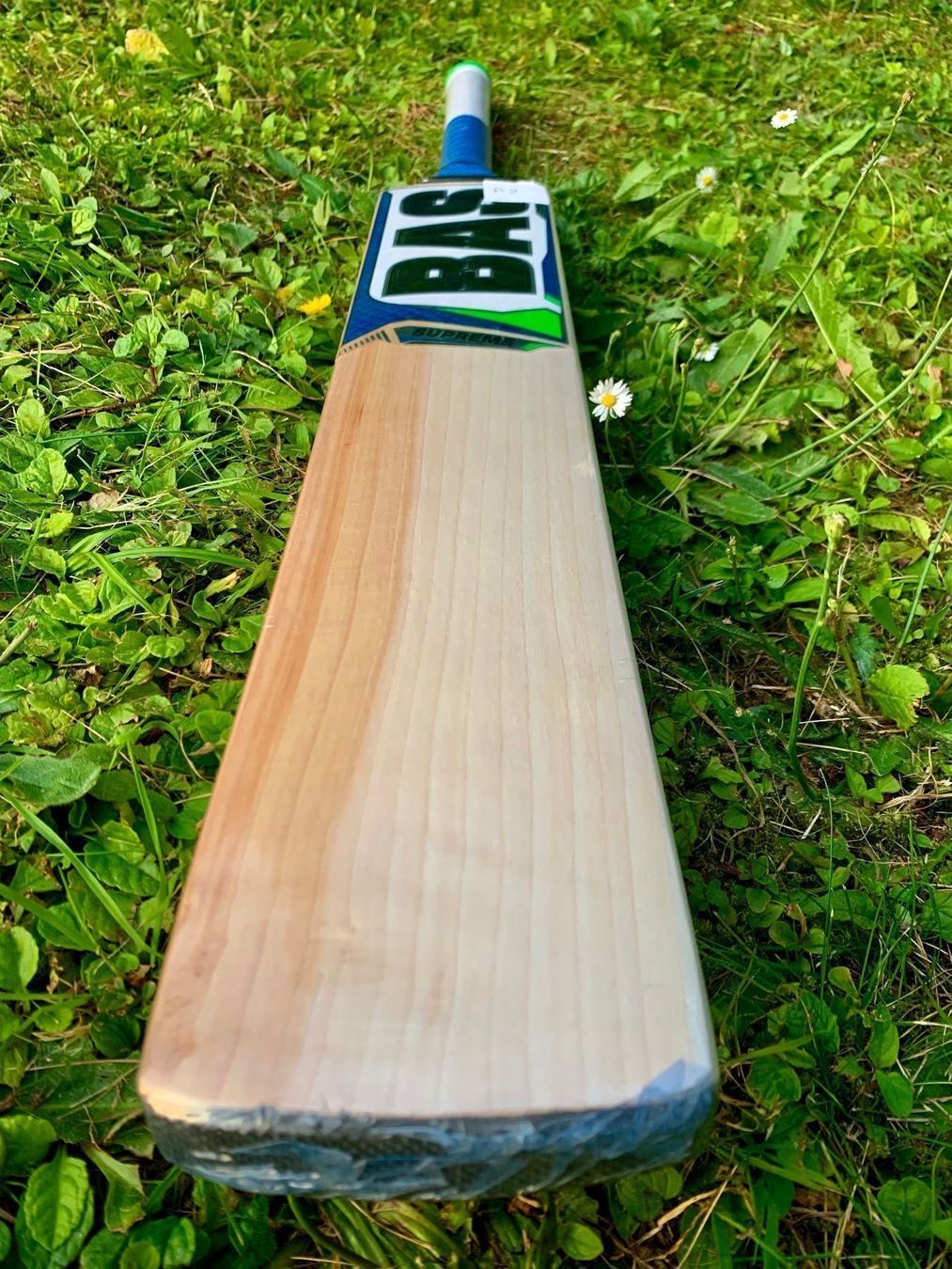 Articoli in legno: Cricket Bat BAS Vampire Supreme SH – Nuovo e nell'imballaggio originale da Luzern venduto da ronymamuni 7