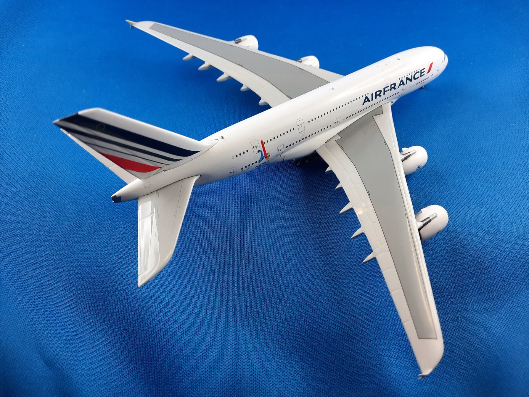 Airbus Kit di modellismo & Modellini statici: A380 - AIR FRANCE – Nuovo e nell'imballaggio originale da Morges venduto da iljamuromez 1