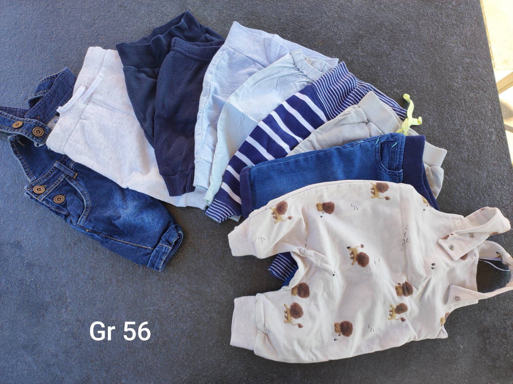Lotti di vestiti: Hosen Grösse 56 – Usato da Lanzenneunforn venduto da Fabi281