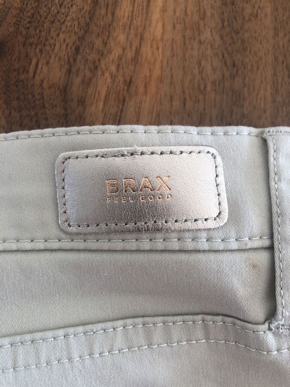 Brax Jeans: Jeans Brax Grösse 42 – Usato da Zollikofen venduto da lorik007 1
