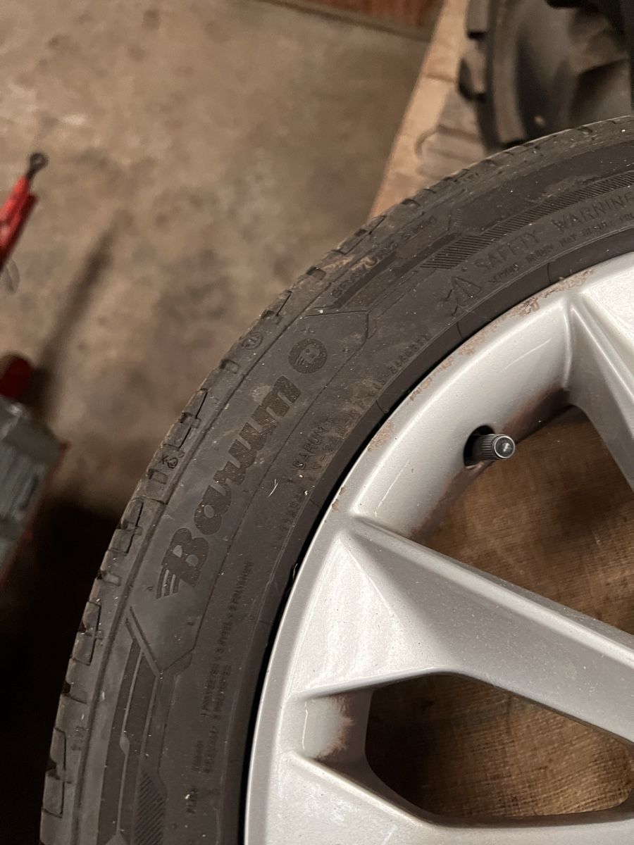 Seat Pneumatici & Ruote complete: Seat Felgen – Usato da Röschenz venduto da aku1966 4