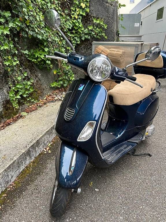Sonstige: Vespa LX 3V – Gebraucht aus Unterkulm von 34180 2