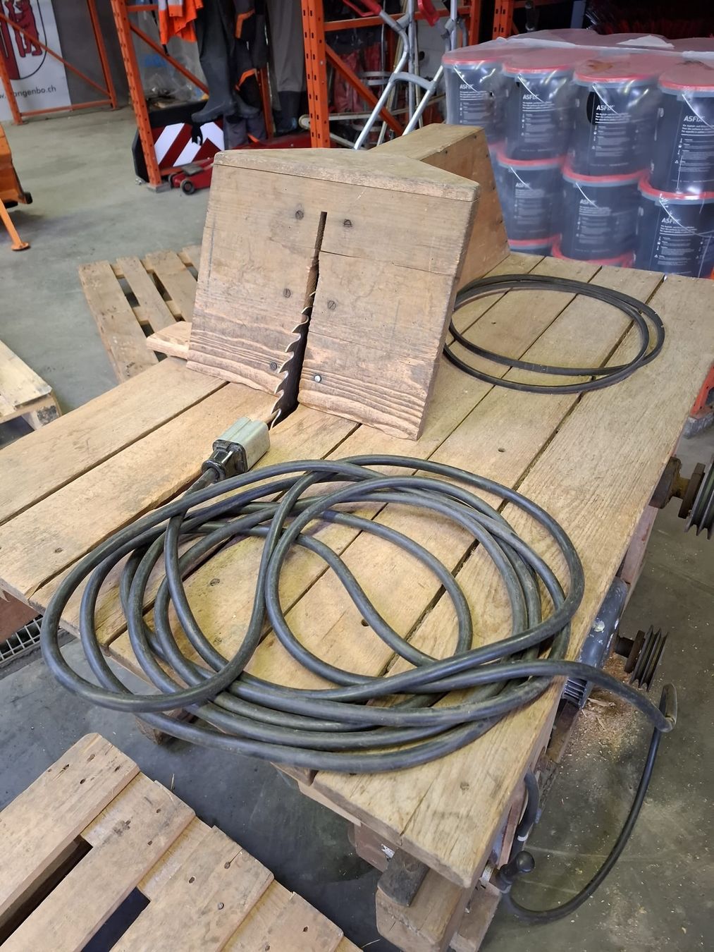 Banchi da lavoro: Elektrische Holzfrese – Usato da Wangen b. Olten venduto da tagra69 1