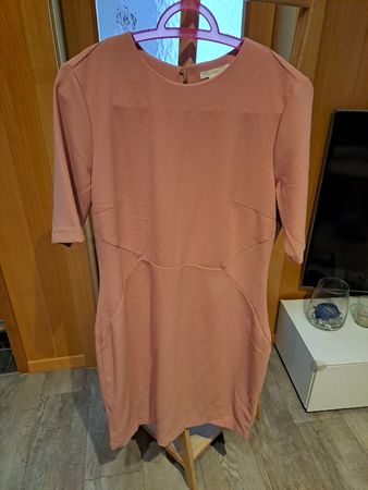 Kleid H&M Grösse 42 Neu mit Rückenausschnitt