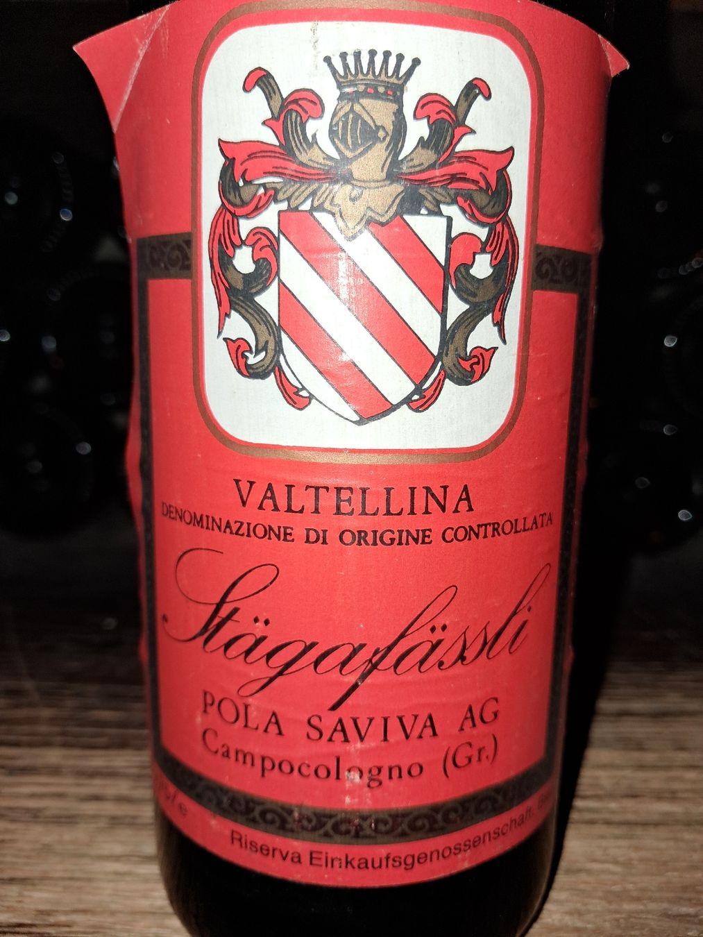 Vino: Valtellina superiore sassella riserva 1990 – Nuovo e nell'imballaggio originale da Le locle venduto da juliensaran 1