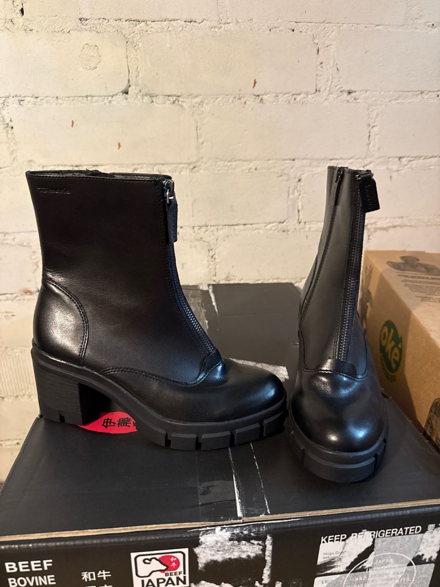 Damenschuhe: Neue Schuhe von Tamaris – Neu und originalverpackt aus Steffisburg von nik_8m2z