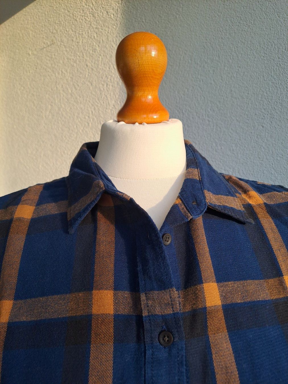 Camicette: Holzfäller-Bluse Uniqlo S – Usato da Volketswil venduto da ronbons 5