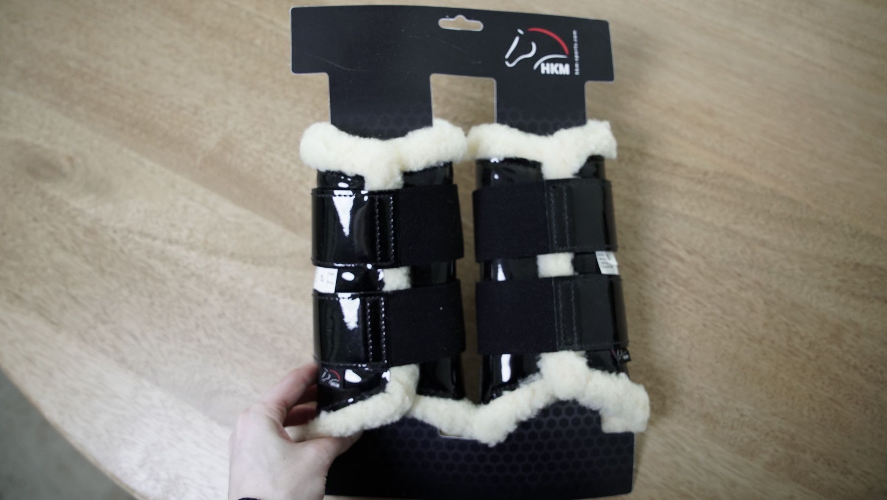 Gamaschen & Bandagen: HKM Gamaschen Protection Boots Lack Grösse S – Neu und originalverpackt aus Zürich von julia_vina