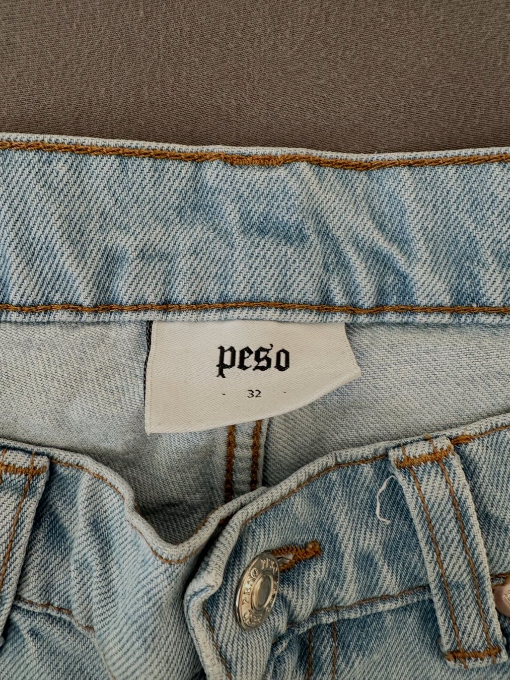 Jeans: Peso Monogram Jeans Grösse 32 – Usato da Frenkendorf venduto da Lele2110 1