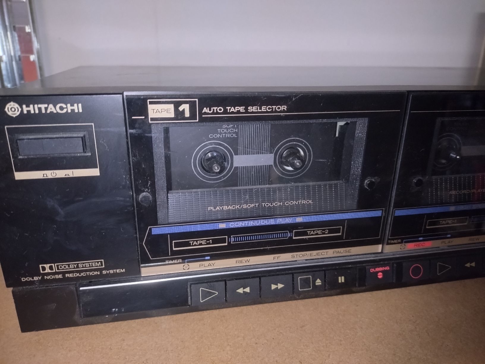 Hitachi Registratori: Deck  à cassettes Hitachi D-W450 - – Difettoso da Farvagny-le-Grand venduto da LaCaverne 1
