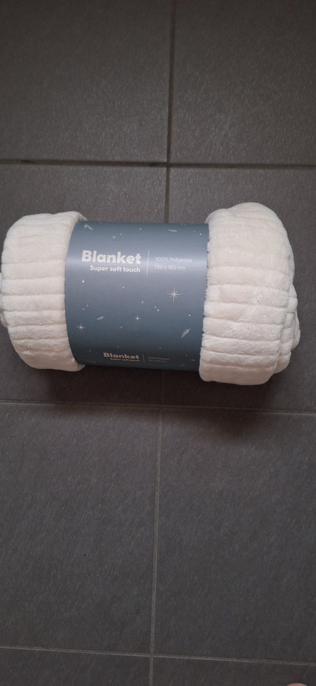 Coop Coperte: Plaid, 130x160 – Nuovo e nell'imballaggio originale da Lussery-Villars venduto da pousinete02