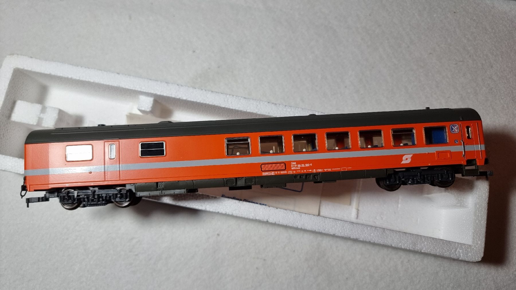Roco Modellini di ferrovie: Roco ÖBB Speisewagen – Usato da Au ZH venduto da Krokodil08 1