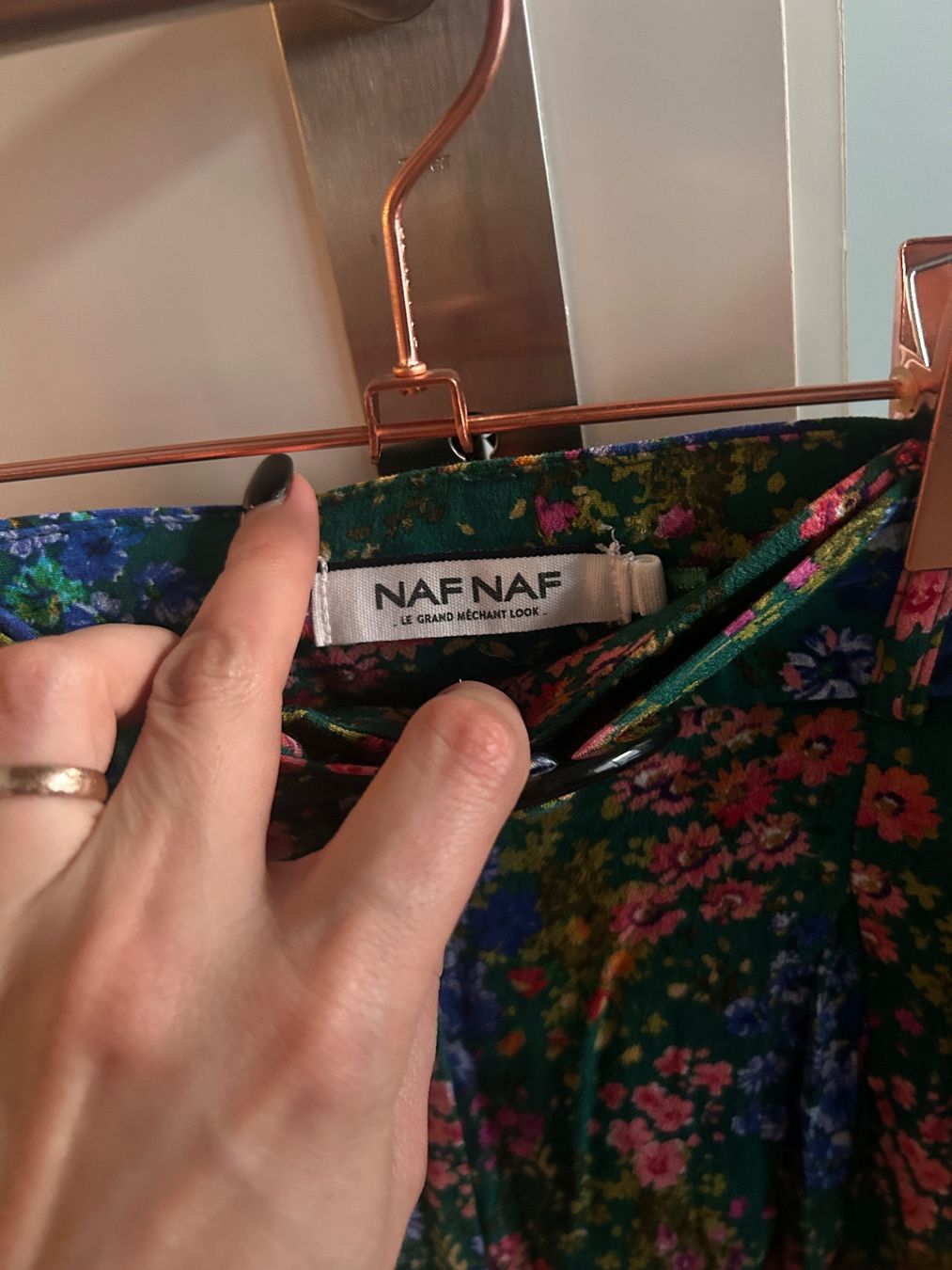 Nafnaf Hosen: NAF NAF – Gebraucht aus Bönigen von zis_bnd7 2