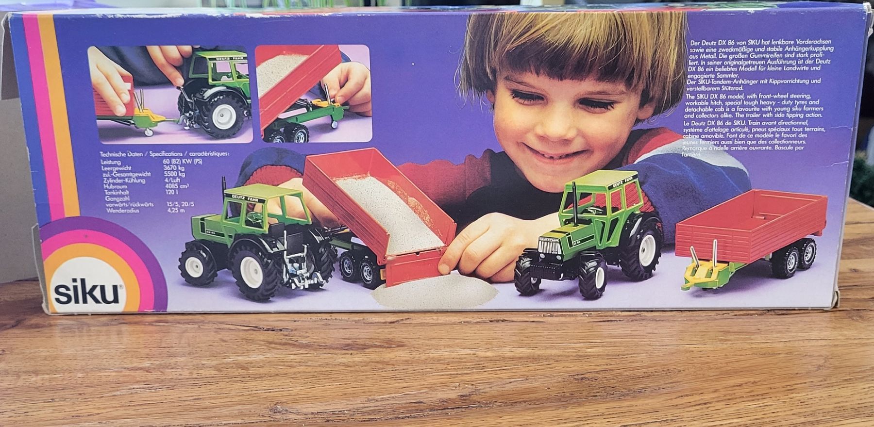 Siku Modellbausätze & Standmodelle: Siku Traktor mit Anhänger – Neu und originalverpackt aus Kägiswil von Megafi56 3