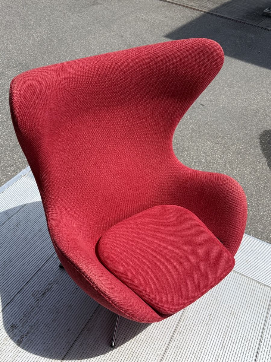 Fritz Hansen Poltrone: Egg Chair Fritz Hansen – Nuovo (secondo la descrizione) da Zuchwil venduto da GiggaOffice