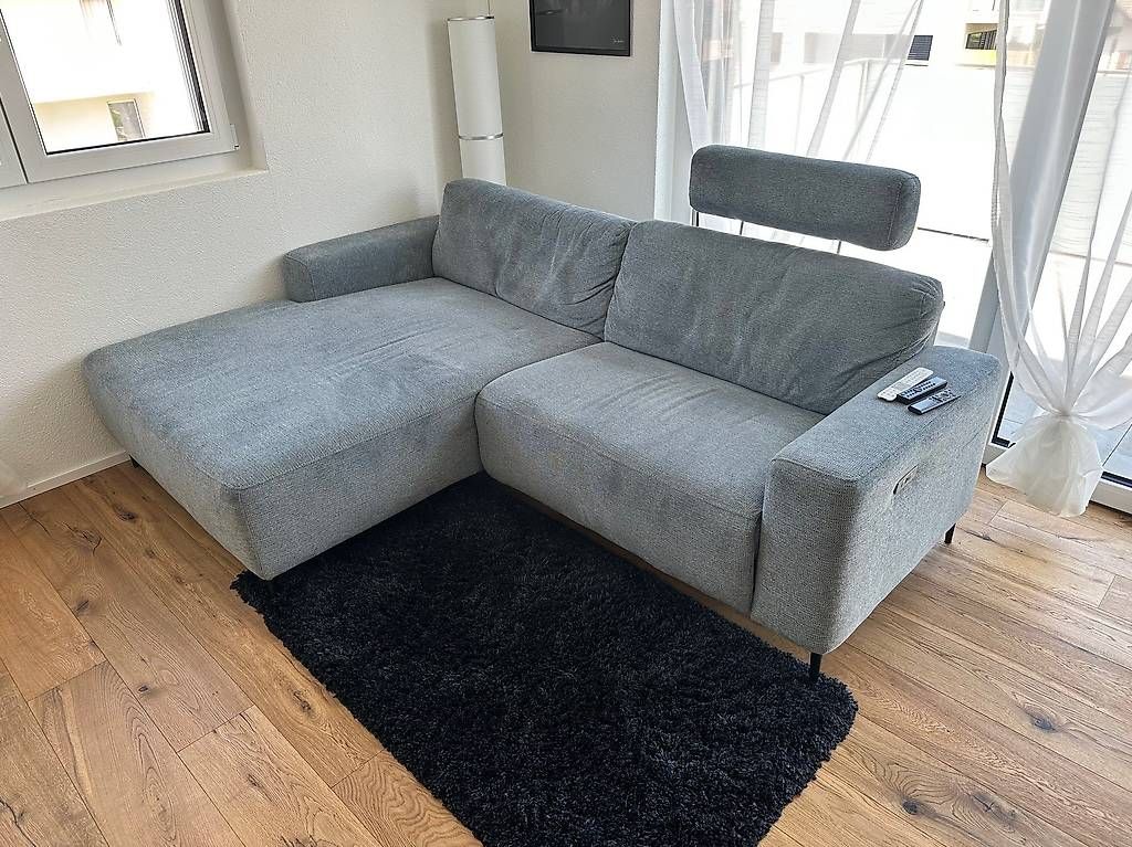 Divani: Neues Sofa Blue/Grey  – Usato da Matzingen venduto da luc_8xmx