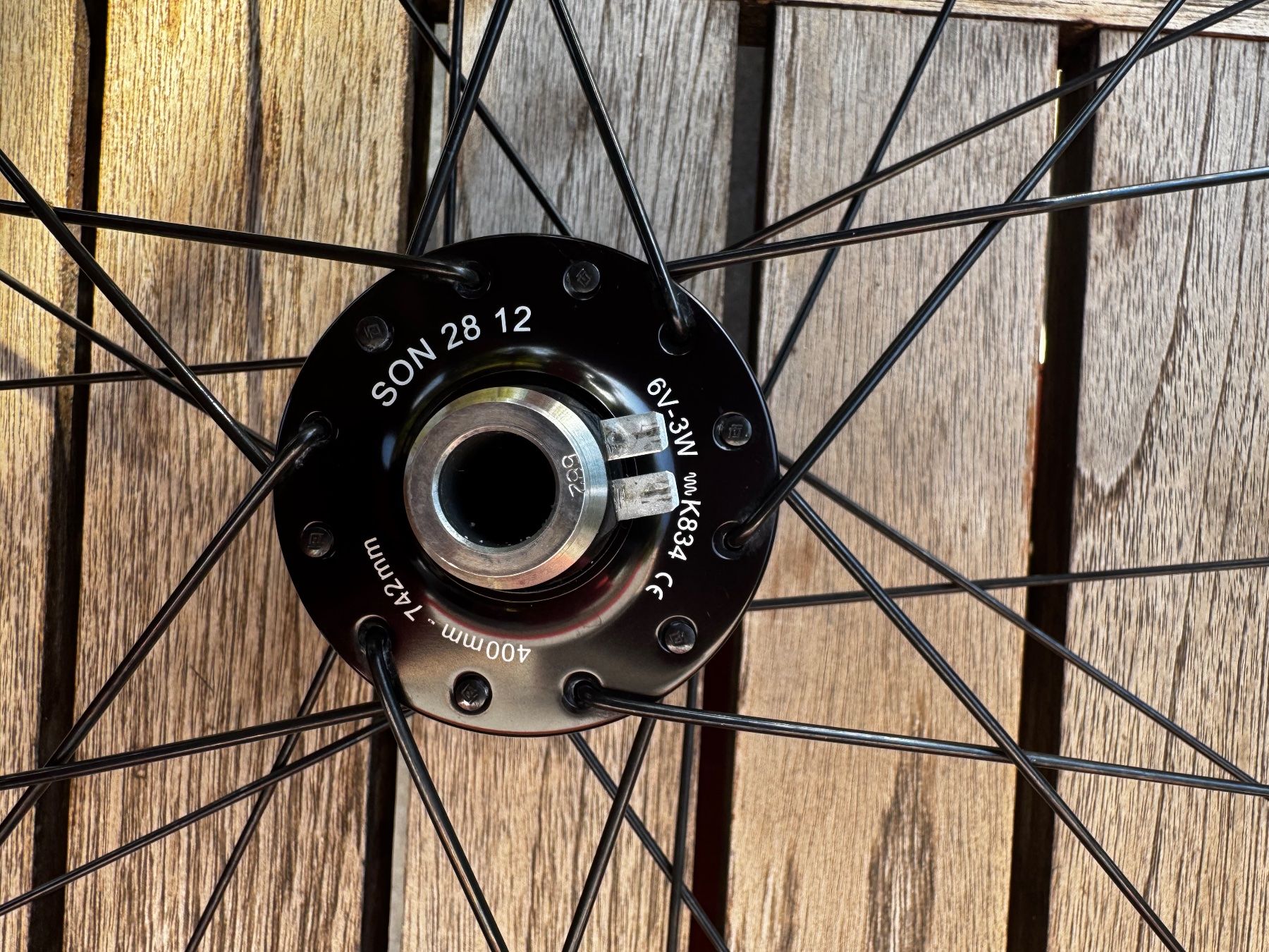 Pneus & Kompletträder: Roval Terra CL / Hub SON 28 – Gebraucht aus La Tour-de-Trême von w.max 1