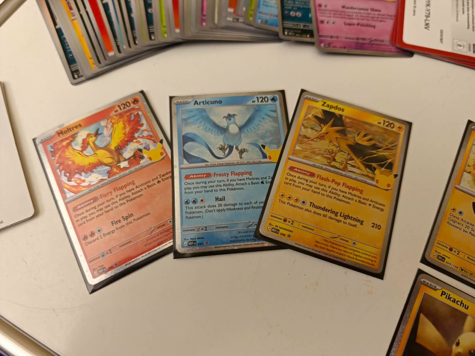 Pokémon Carte collezionabili: Pokemon 30 Jahre Jubilaeum pulls – Nuovo (secondo la descrizione) da Davos Platz venduto da bongo007 4
