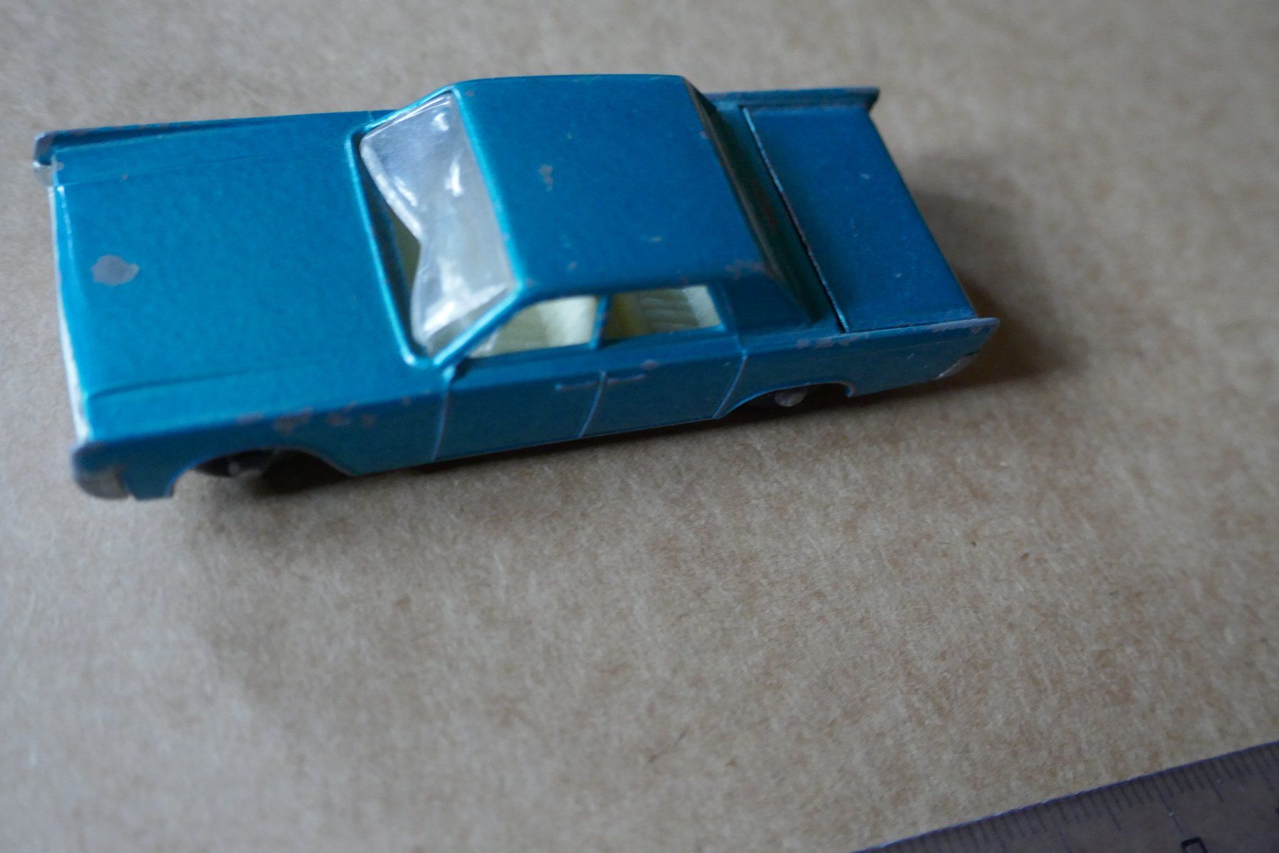 Matchbox Modellini d'auto: Matchbox Lesney ,  Lincoln   Continental – Usato da Madiswil venduto da ML911 1