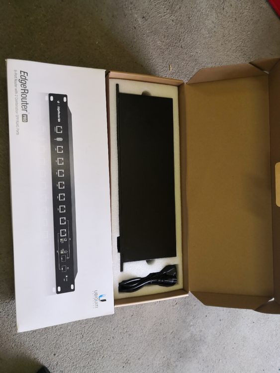Ubiquiti Networks EdgeRouter Pro (Neu (gemäss Beschreibung)) in Zillis ...