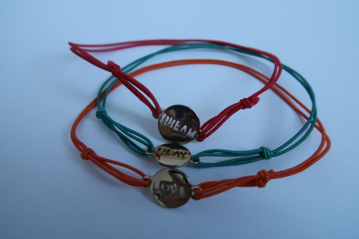 H&M Bracelets: Armbändeli – Neuf (Voir description) à Bassersdorf par secondhand_clothing