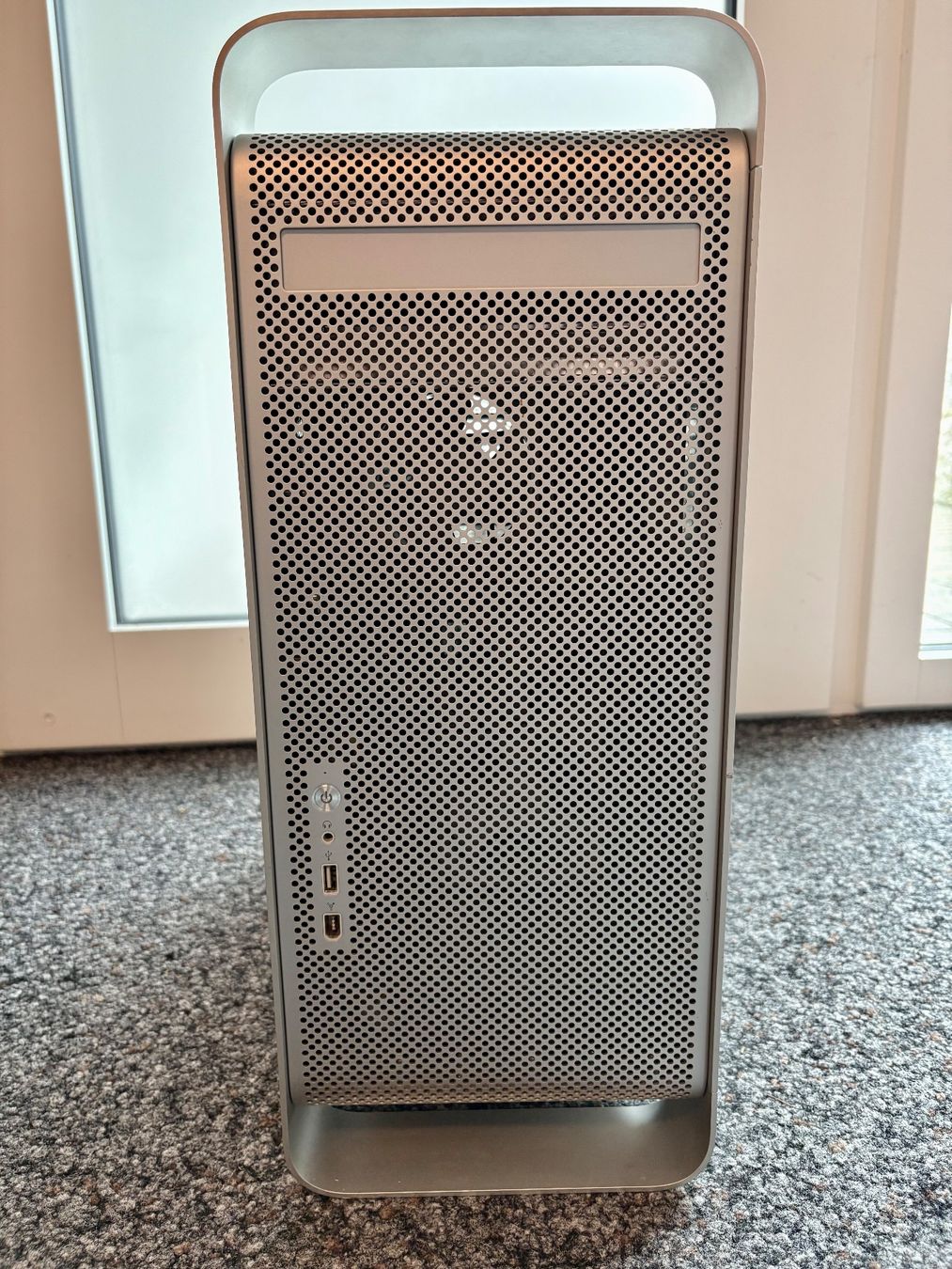Apple PC: PowerMac G5 (Original) 2.0GHz DP – Usato da Horgen venduto da rrtt