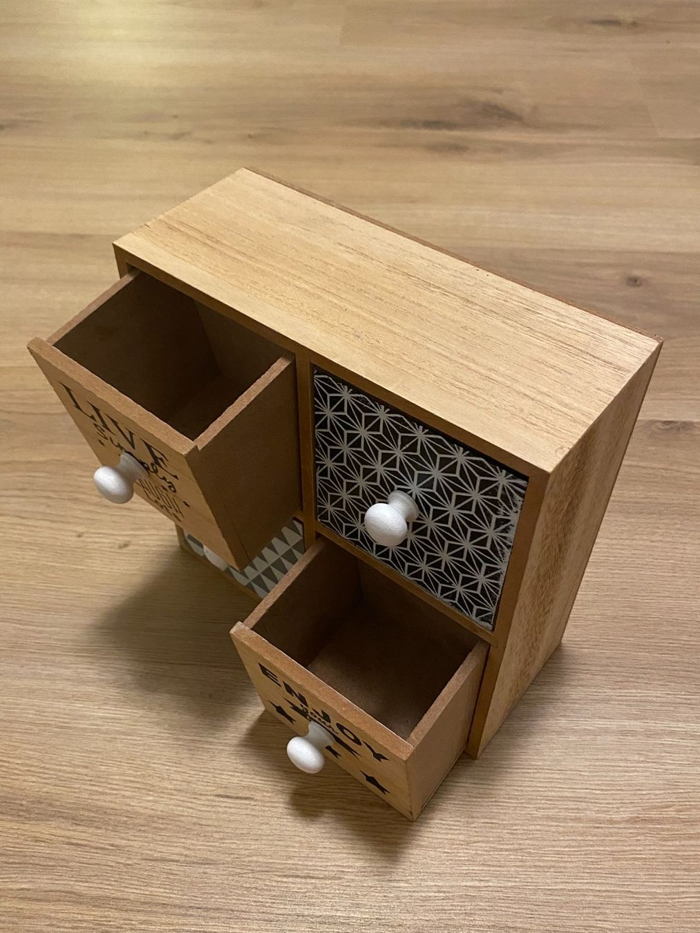 Regale: Petit meuble à 4 tiroirs vintage – Gebraucht aus Delémont von elena_neuhaus 2
