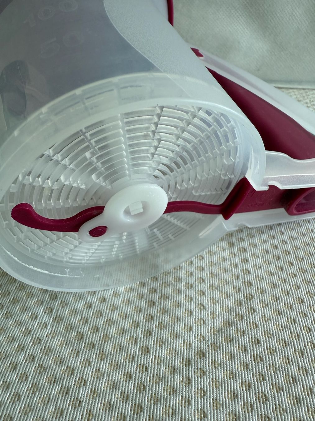 Tupperware Contenitori & Simili: Tupperware - boîte / saupoudreur – Usato da Sion venduto da accroshoes 6