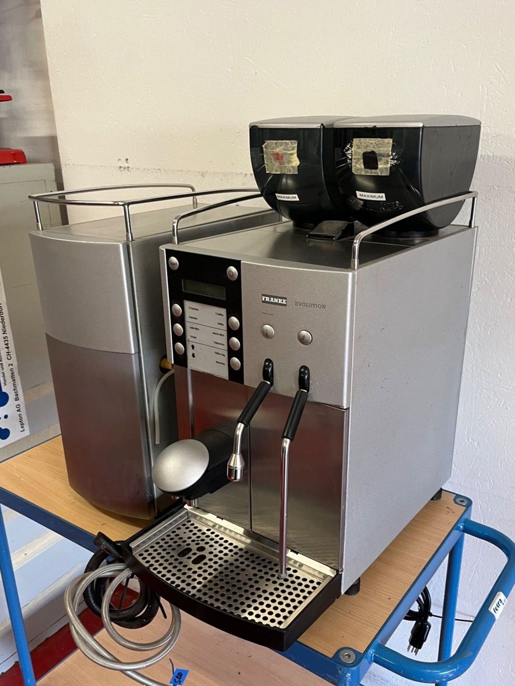 Franke Macchine per caffè & Macchine per espresso: Franke Evolution Kaffemaschine Typ EII 2M HD CF – Difettoso da Niederdorf venduto da LeptonAG