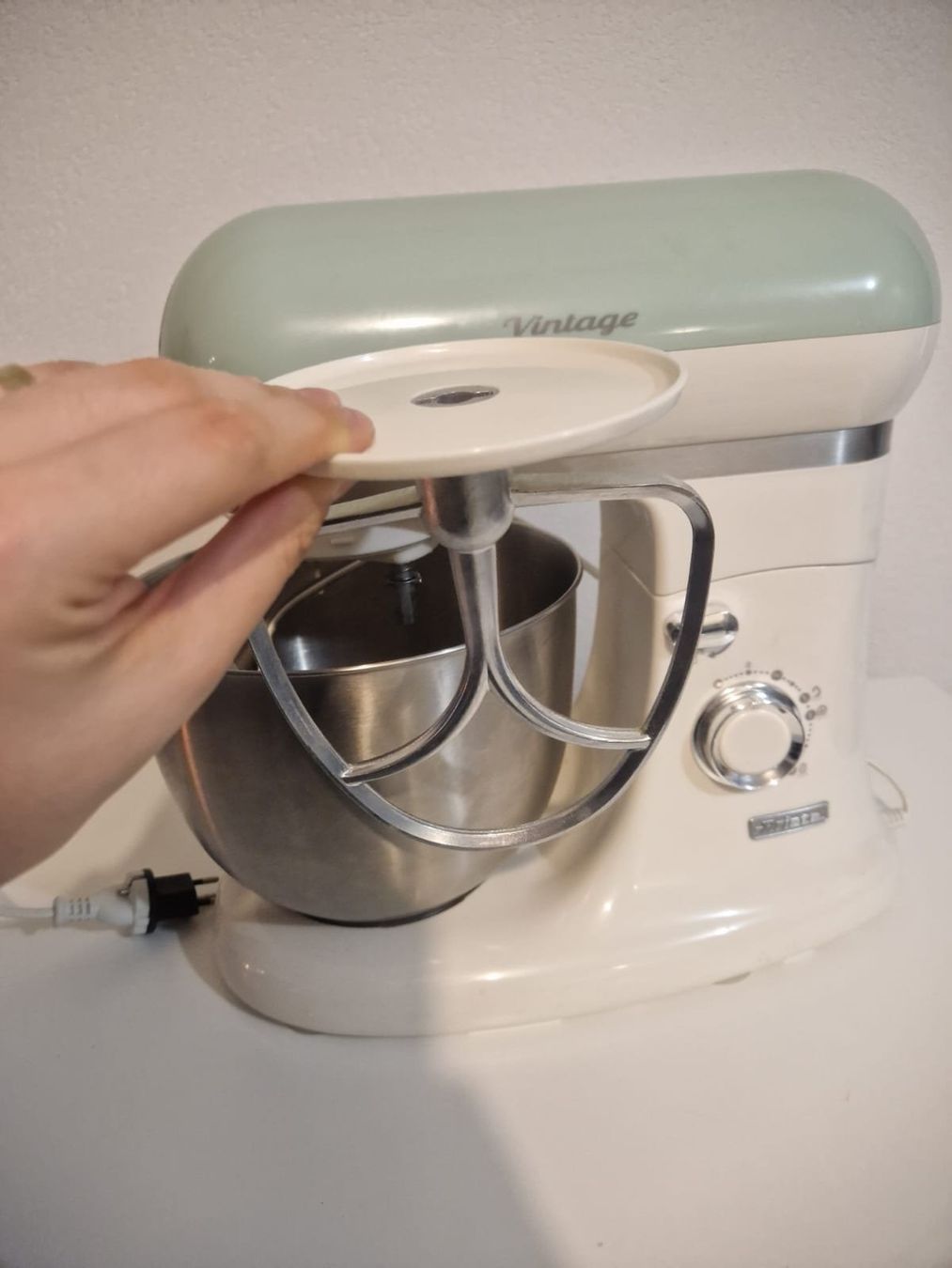 Elettrodomestici da cucina: Ariete Vintage Küchenmaschine Retro – Usato da Romont FR venduto da Joe_xkh9 3