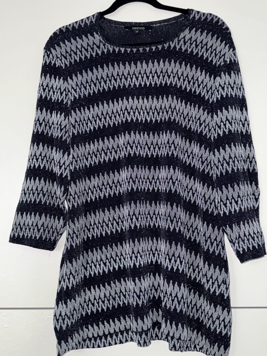 Blusen: Damen Bluse Glitzer Muster Grösse 46 – Gebraucht aus Schlieren von kle_dis
