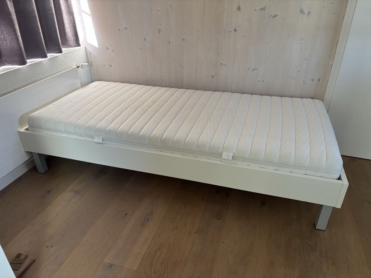 Letti: Bett 90 x 200 cm, Hasena, weiss – Usato da Embrach venduto da Gibe27 1