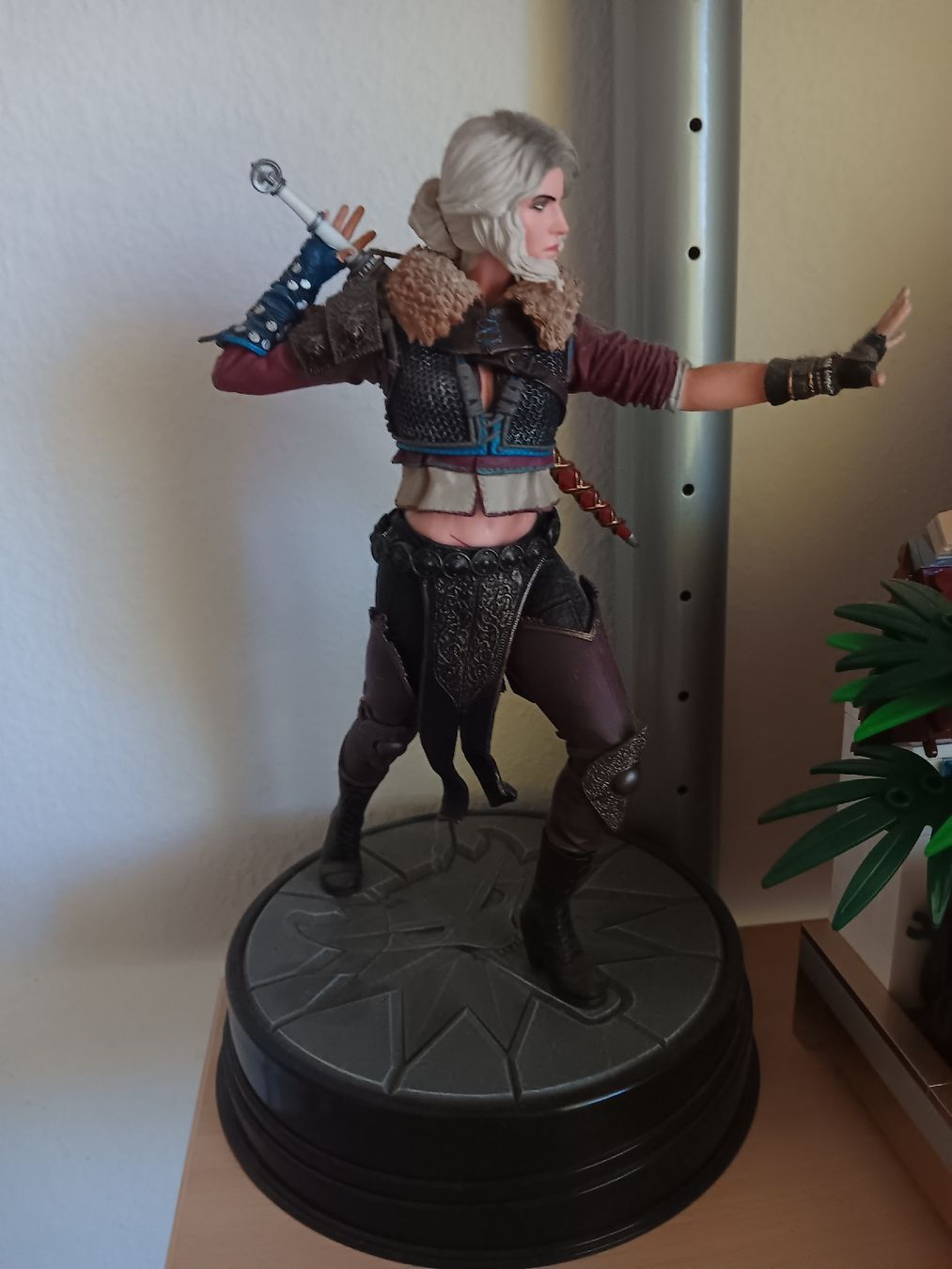 Statuette: Sammelfiguren The Witcher – Usato da Strengelbach venduto da colangelo92 2