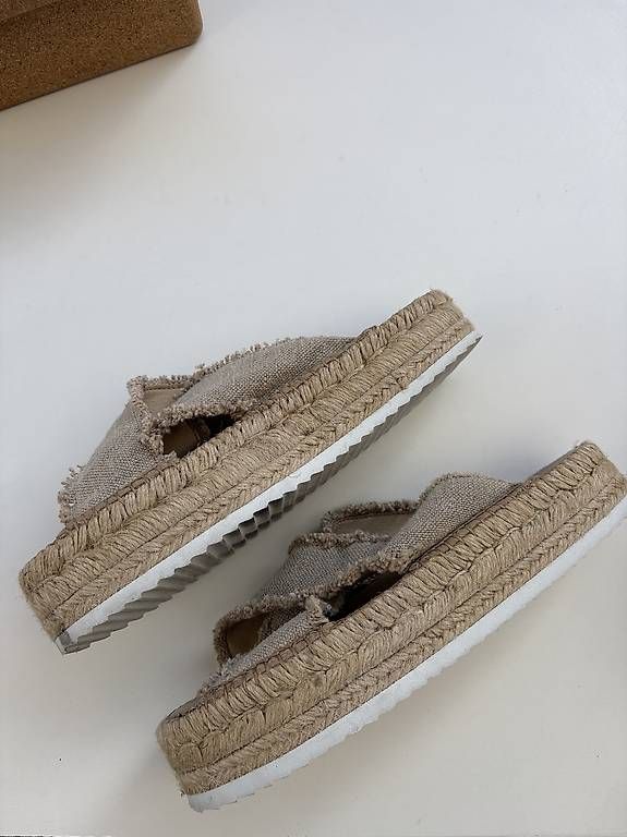 Scarpe da donna: Plateau Slides / Platform Sandalen – Nuovo (secondo la descrizione) da Zürich venduto da steph07