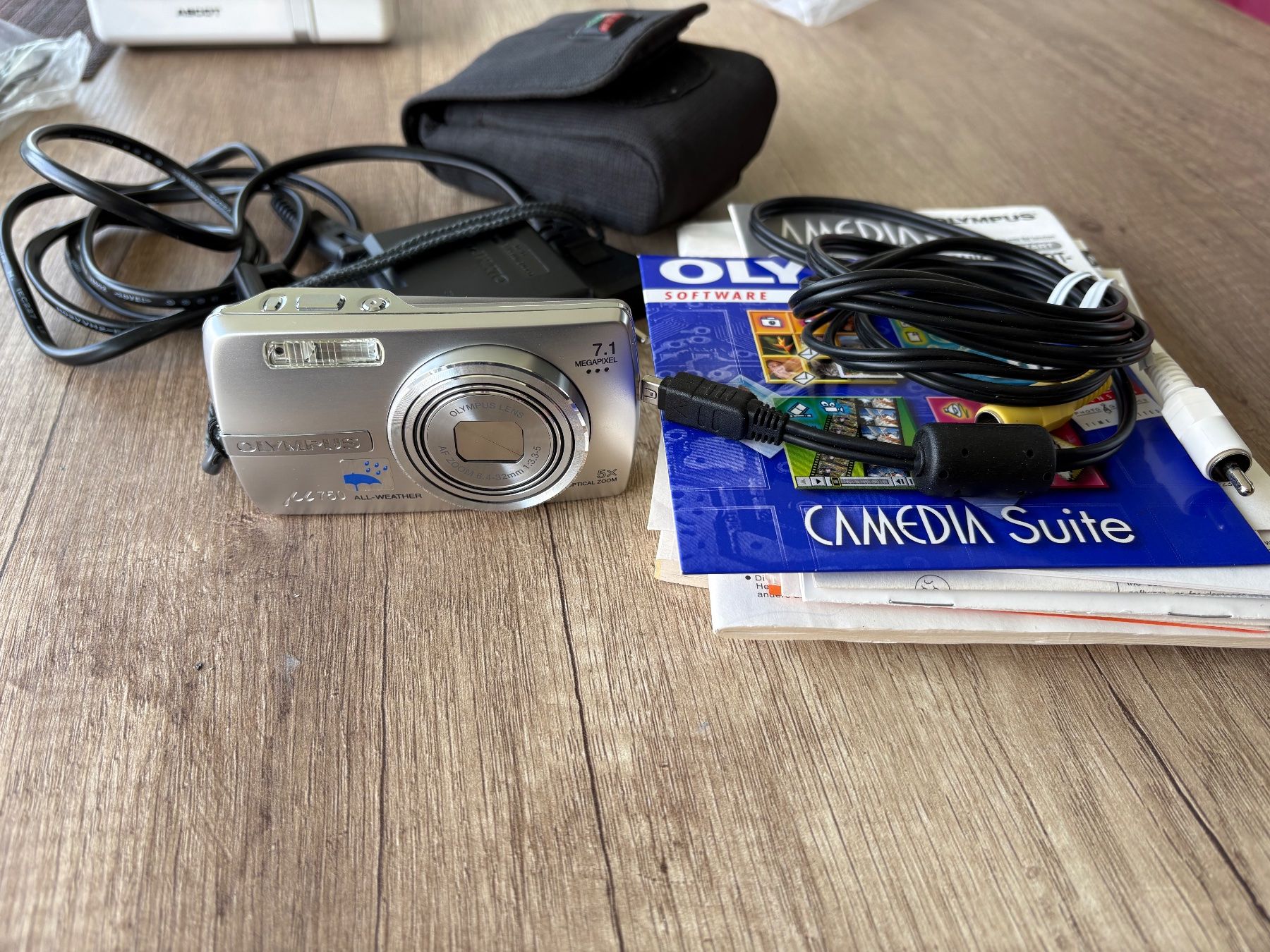 Olympus Fotocamera: Olympus Camera M 750/ ALL-WEATHER – Usato da Schübelbach venduto da S1CH