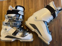Salomon Skischuhe 24.5 / 38-39