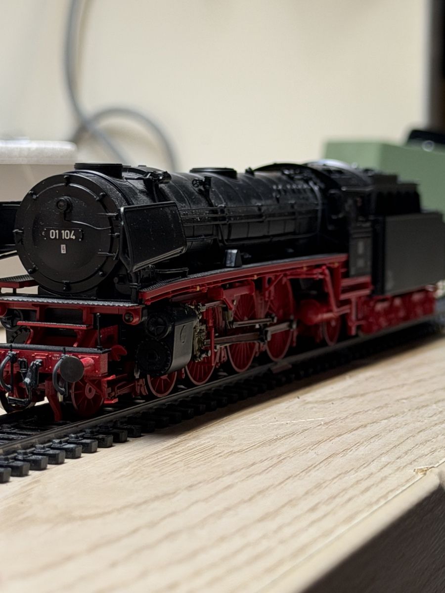 Roco Modellini di ferrovie: Roco HO 63210 DB BR 01 104 digital  – Nuovo (secondo la descrizione) da Herzogenbuchsee venduto da ioa_zcm6 5