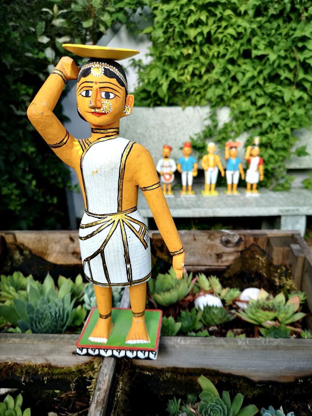 Figurines: Indische Holzfiguren – D'occasion à Port par Ufred 1