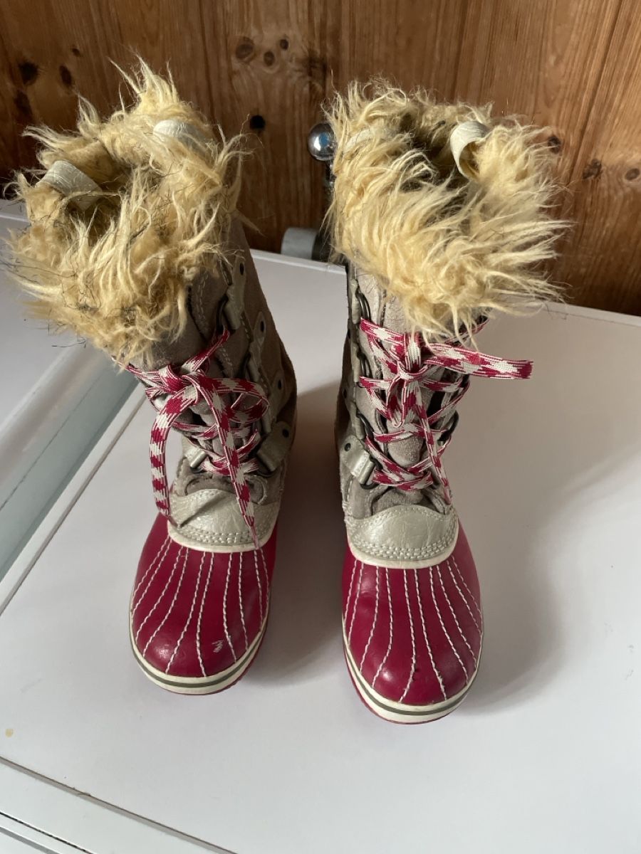 Sorel Scarpe per ragazze: Sorel beige et rose - Taille 36 – Usato da Sornard (Nendaz) venduto da Dodo8117 1