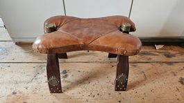 Orientalischer Kamelhocker aus Leder