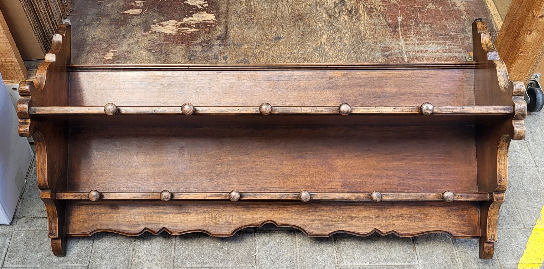 Regale: tolles Wandregal Holz – Neu (gemäss Beschreibung) aus Kägiswil von Megafi56