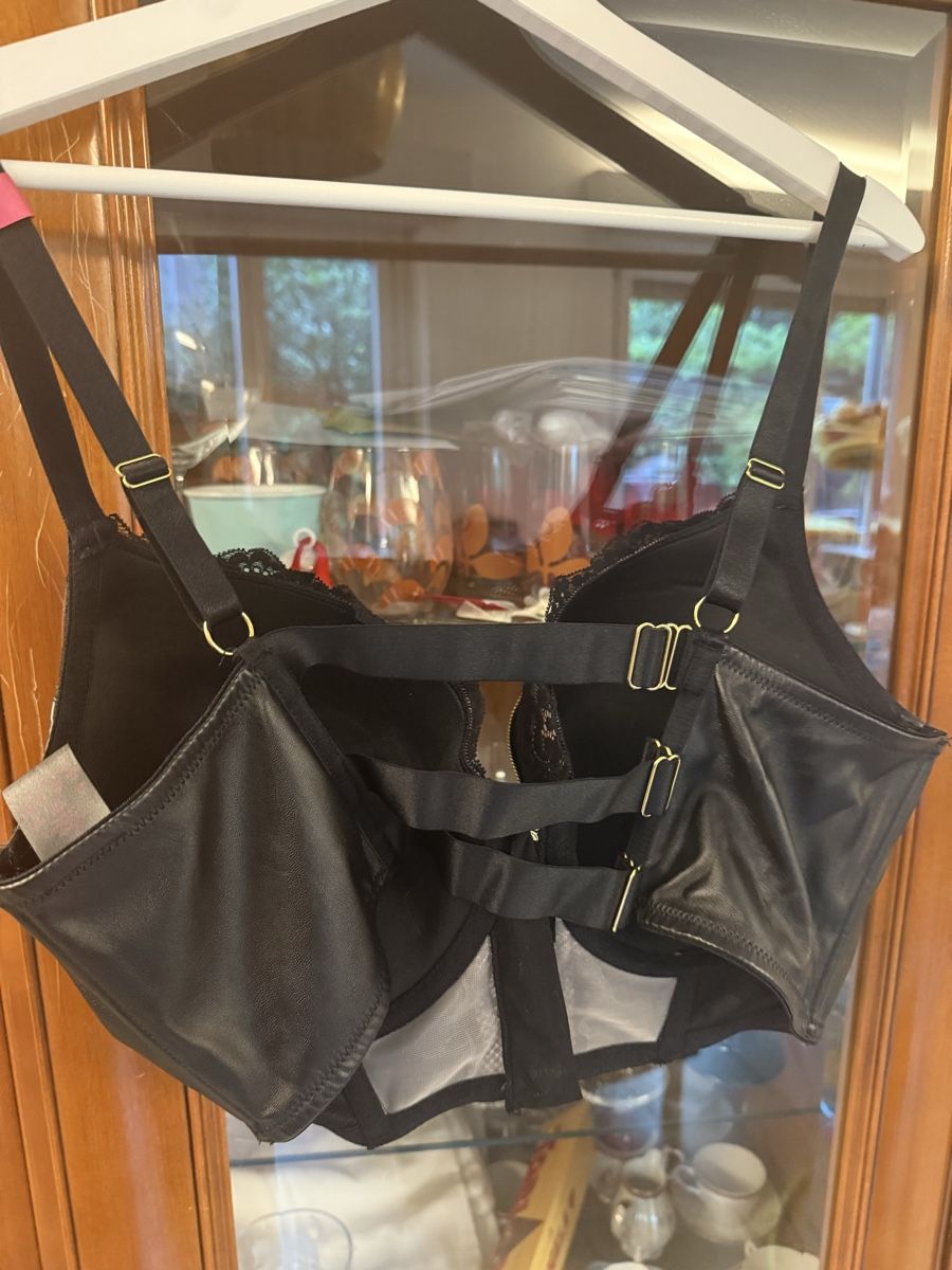 Hunkemöller Altra biancheria intima: Hunkemoller bra new 85E – Nuovo (secondo la descrizione) da Mendrisio venduto da ketolin 3
