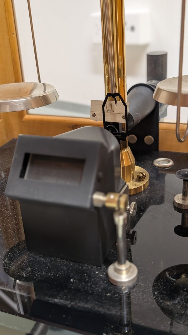 Accessori da laboratorio: Präzisionswaage Henry Baer – Usato da Kirchberg SG venduto da Speedcuber77 2