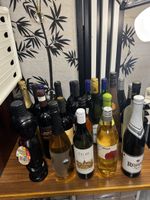 Diverse Wein-Sammlung, perfekt für Sommer-Abende,