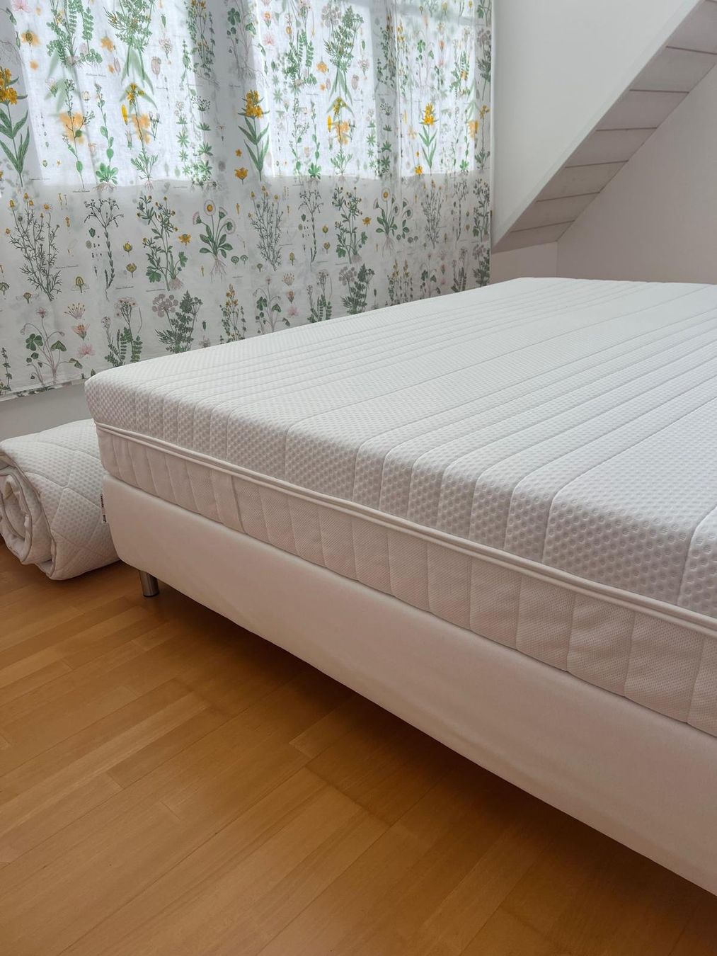 Ikea Letti: Boxspringbett 180x200 - Neuwertig – Usato da Rifferswil venduto da Calipso 1
