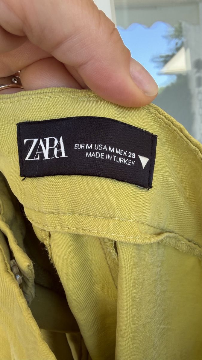 Zara Hosen: Zara Hose Gr. M – Gebraucht aus Volketswil von Irkasha 1