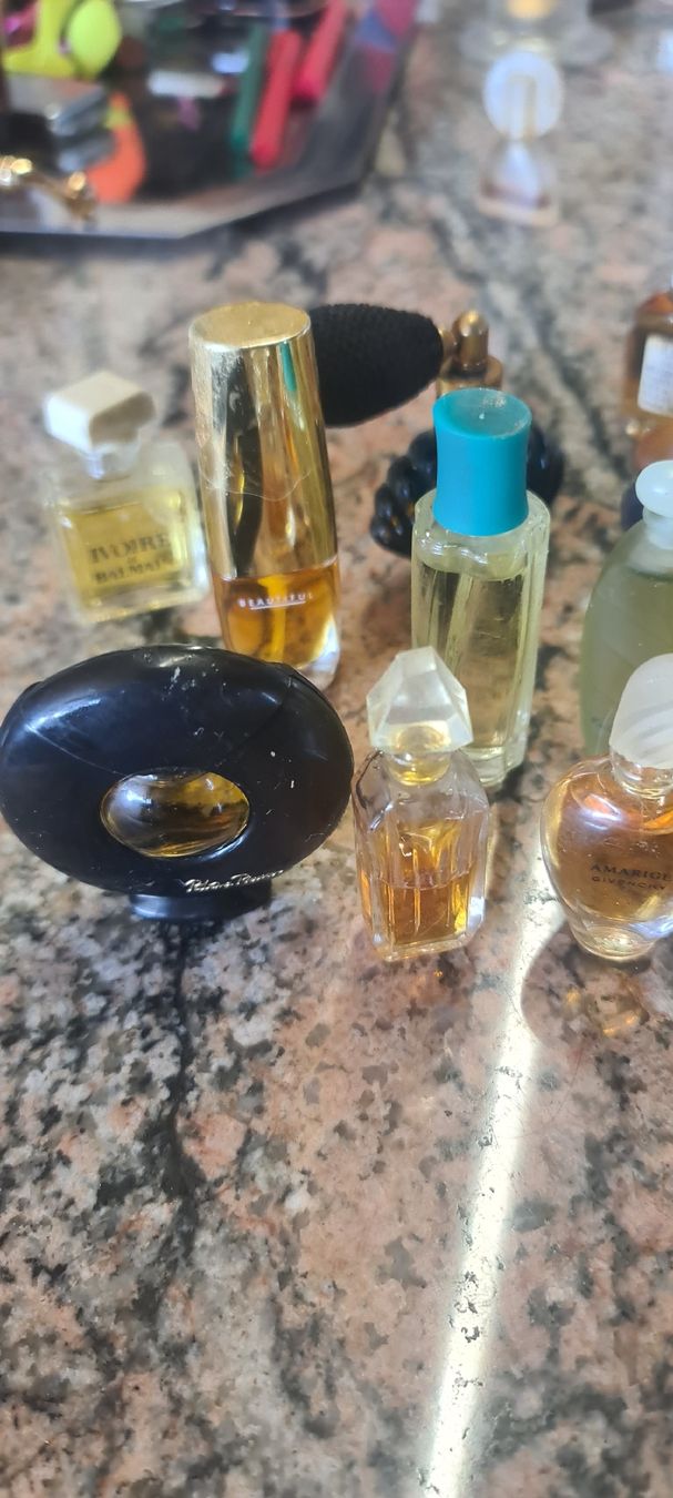 Parfums & Eau de Toilette: 50 Parfum Miniaturen – D'occasion à Bellerive VD par Hermes5 4